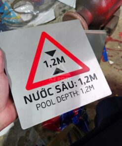 bien canh bao do sau ho boi 2 800x800 result